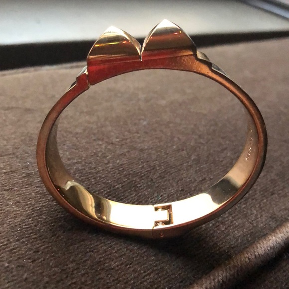 🌞Cool Hinge Bracelet in Rose Gold Metal! - Picture 5 of 8